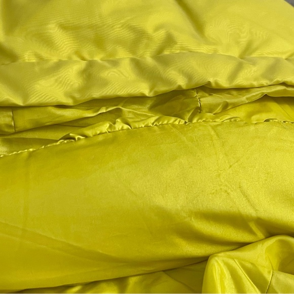 Women Winter Hooded Quilted Light Portable Down Coat Yellow Outerwear Size S/M - Picture 16 of 16